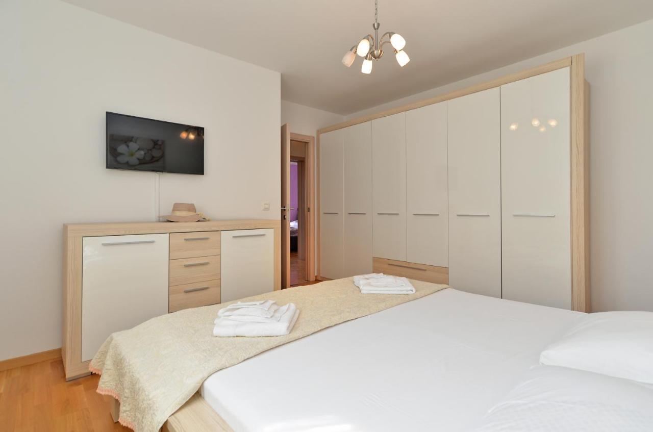 Apartment Patricia 1756 Póla Kültér fotó