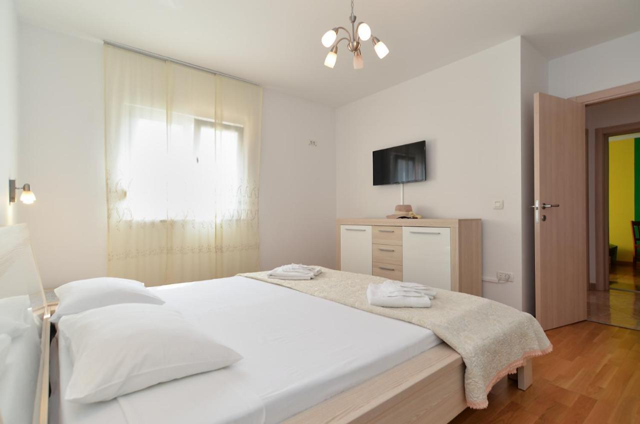 Apartment Patricia 1756 Póla Kültér fotó